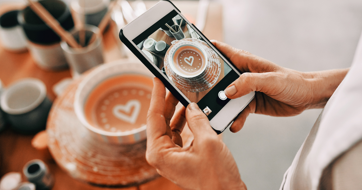 social media manager costi